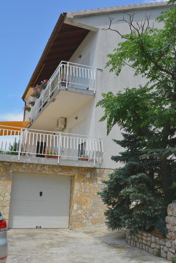 Apartments With A Parking Space Smrika, Kraljevica - 15709 Luaran gambar